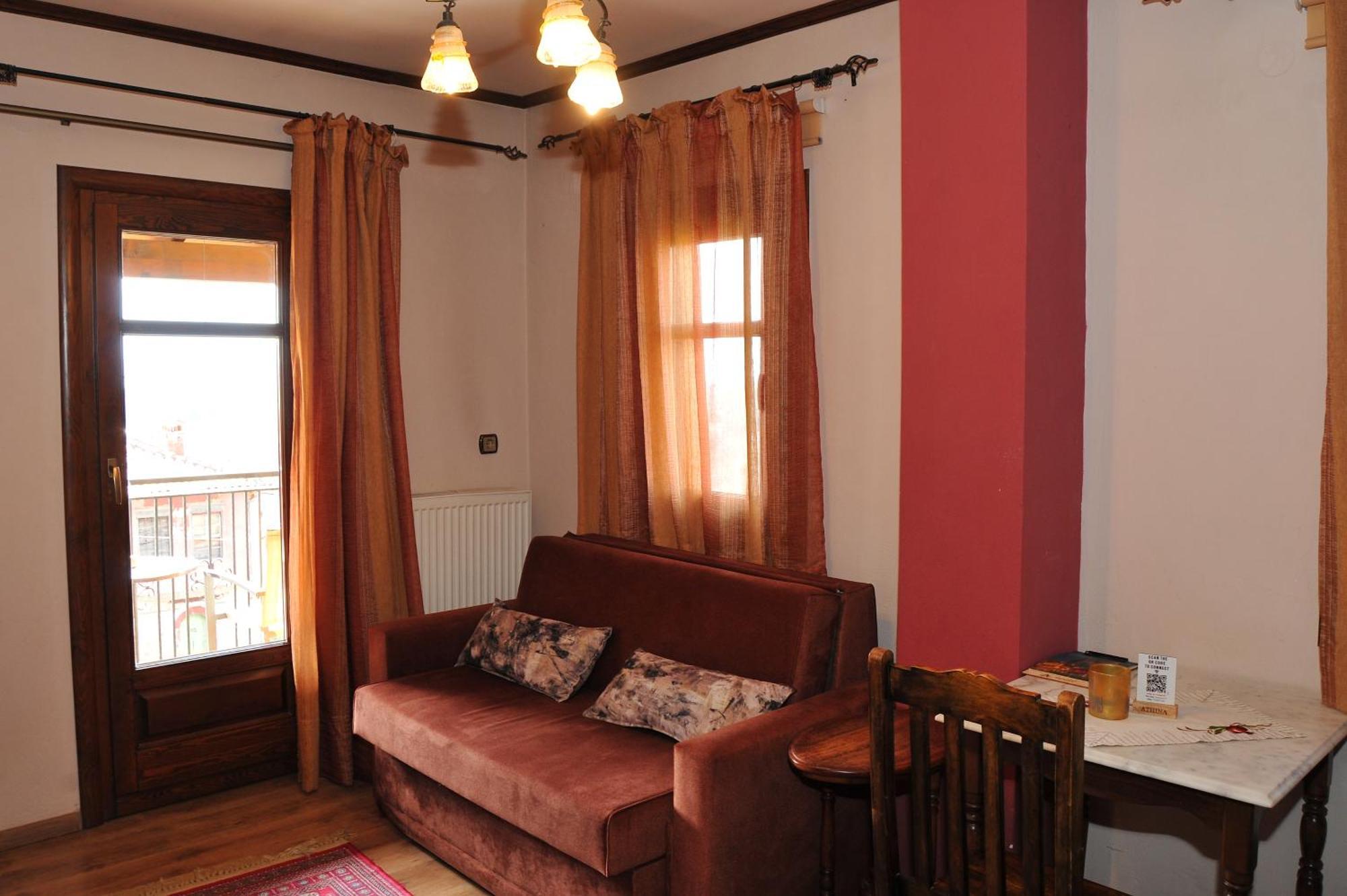 Archontiko Mesohori Meteora Hotel Kalampáka Ngoại thất bức ảnh